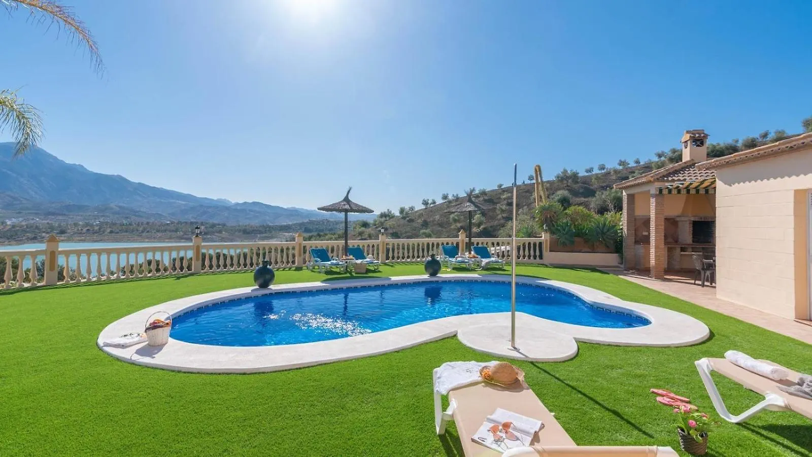Holiday home Cortijo Angela Vinuela By Ruralidays Villa